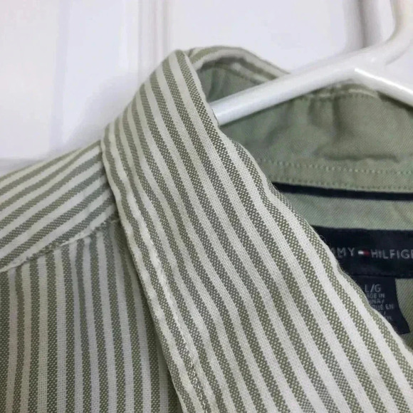 Tommy Hilfiger Dress Shirt Striped Size Large - Picture 8 of 16